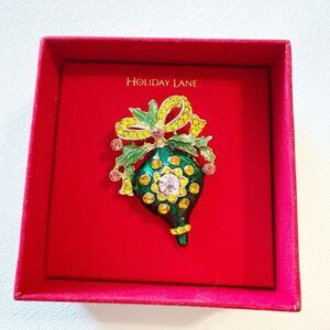 Macy's Holiday Lane Retired Brooch Lapel Pin Rhinestones Ornament Shaped